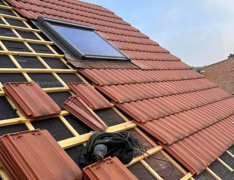 ROOFWALL DAKWERKER TERVUREN : dakdekker dakdekker in België: Vlaams, Waals en Brussels gewest, Luik….Dakwerken, zinkwerken, reiniging, mos verwijderen en waterdicht dakschilderen, skeletbouw, houtbehandeling, plat dak waterdicht maken, gevelschilderen, gevelwaterdicht maken, buitenreiniging: bestrating, klinkers, blauwe steen, muurtje, terras... interventie in BELGIË: Vlaams, Waals en Brussels gewest, Luik….