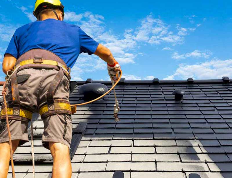 ROOFWALL DAKWERKER TERVUREN : dakdekker dakdekker in België: Vlaams, Waals en Brussels gewest, Luik….Dakwerken, zinkwerken, reiniging, mos verwijderen en waterdicht dakschilderen, skeletbouw, houtbehandeling, plat dak waterdicht maken, gevelschilderen, gevelwaterdicht maken, buitenreiniging: bestrating, klinkers, blauwe steen, muurtje, terras... interventie in BELGIË: Vlaams, Waals en Brussels gewest, Luik….